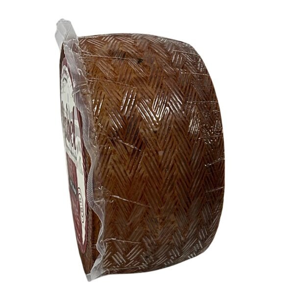 Queso Mezcla Curado - Rabel-3 Cuña de queso de mezcla curado en cava Rabel tres leches La Mancha