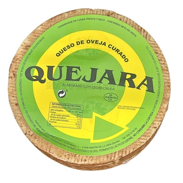 Corte de queso de oveja curado leche cruda Quejara pasta compacta marfil